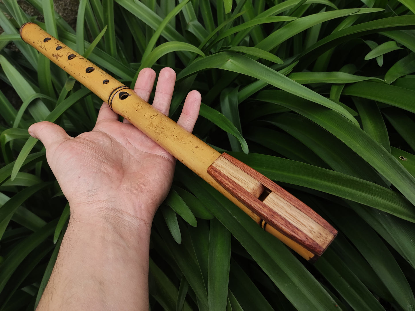 Fipple flute tuned to G Minor Harmonic | Rui Gomes
