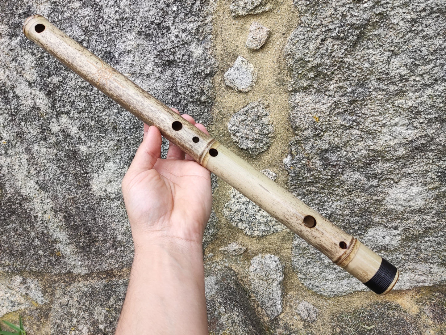 Raga Todi bamboo flute in the key of high F. Oriental Raga bamboo flute | Rui Gomes