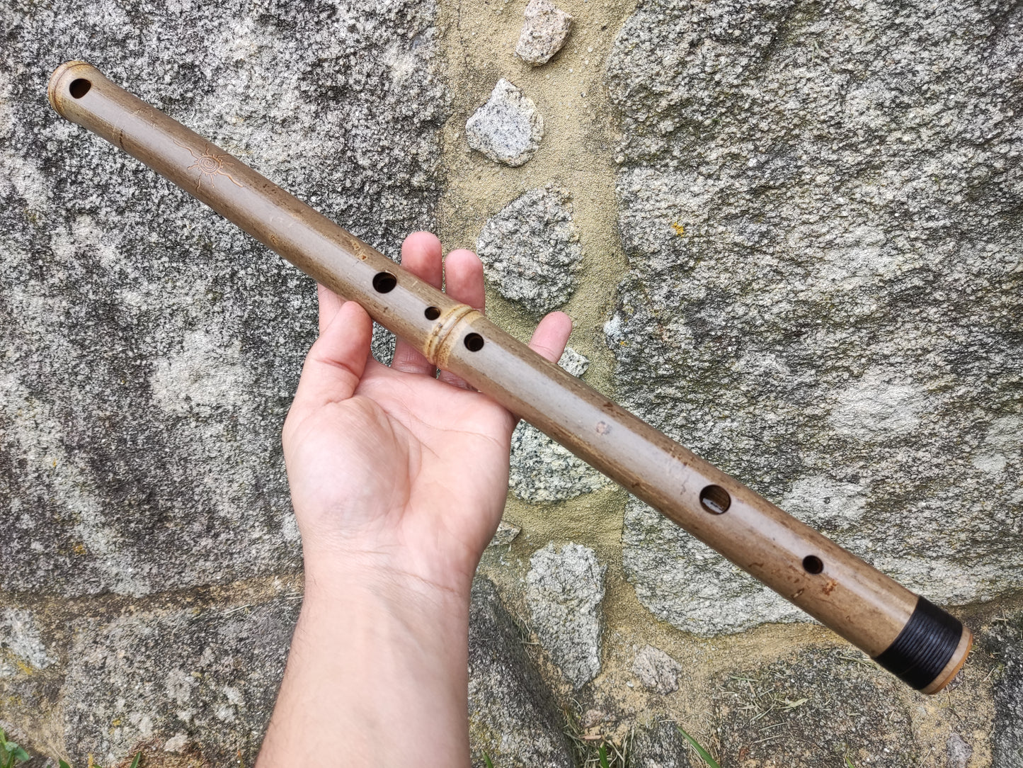 Raga Todi bamboo flute in the key of high F. Oriental Raga bamboo flute | Rui Gomes